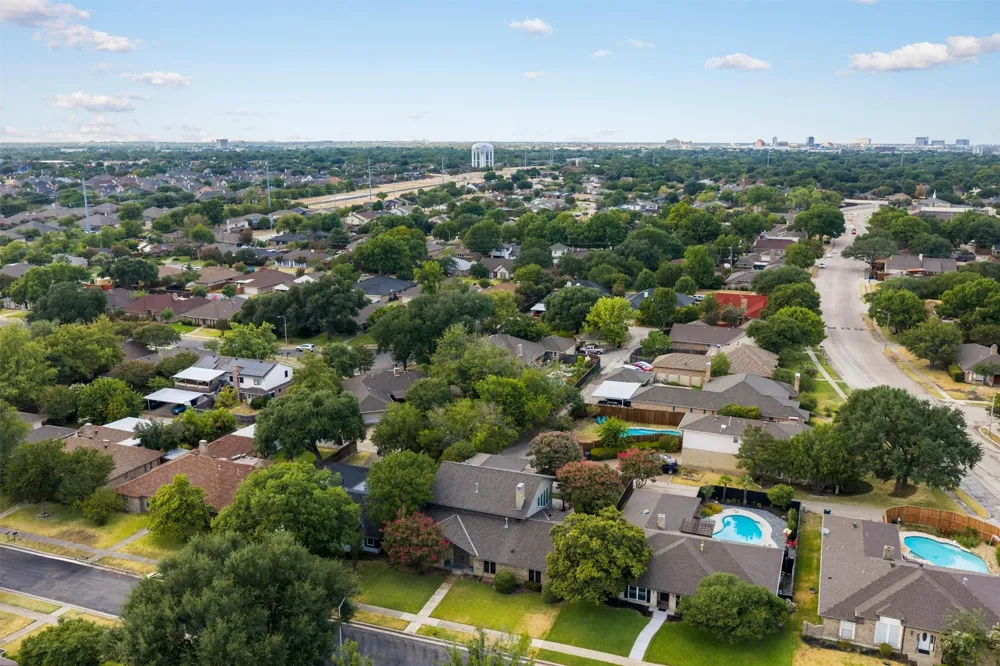 10135 Deermont Trail Dallas, TX 75243