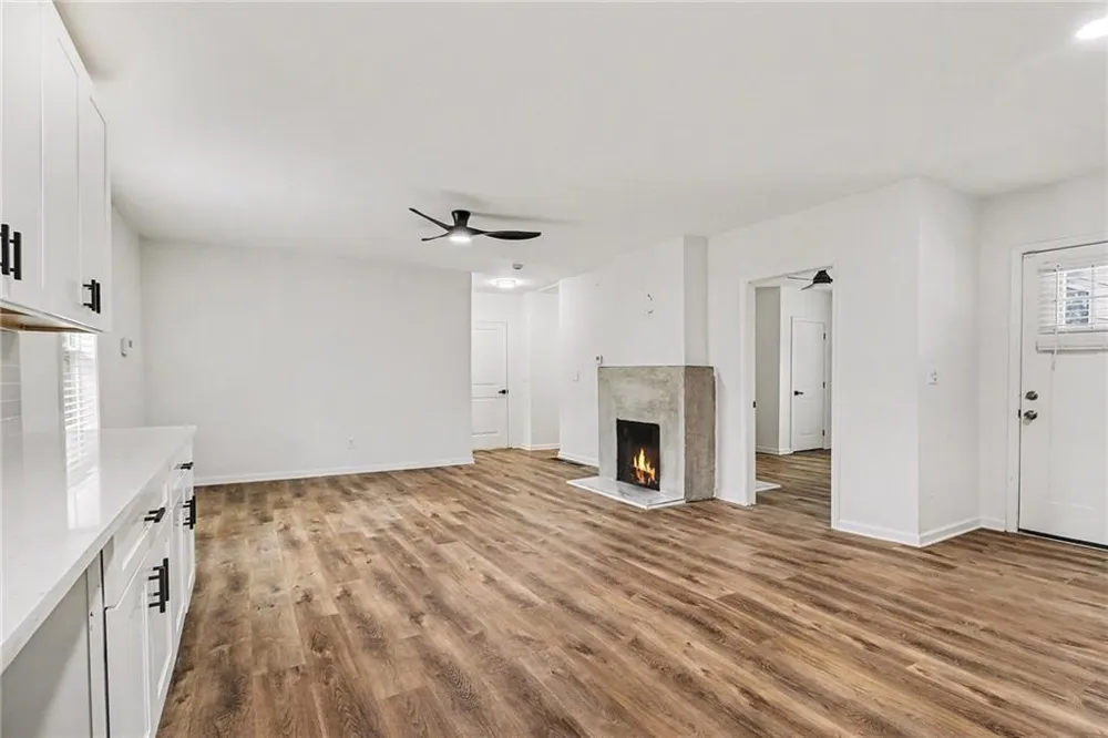 951 Reed Avenue East Point, GA 30344