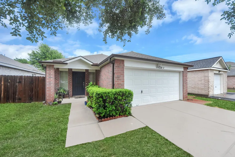 6214 Cottage Pines Drive Katy, TX 77449