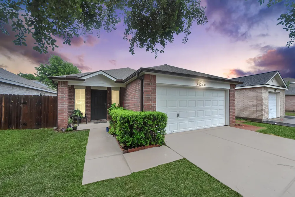 6214 Cottage Pines Drive Katy, TX 77449