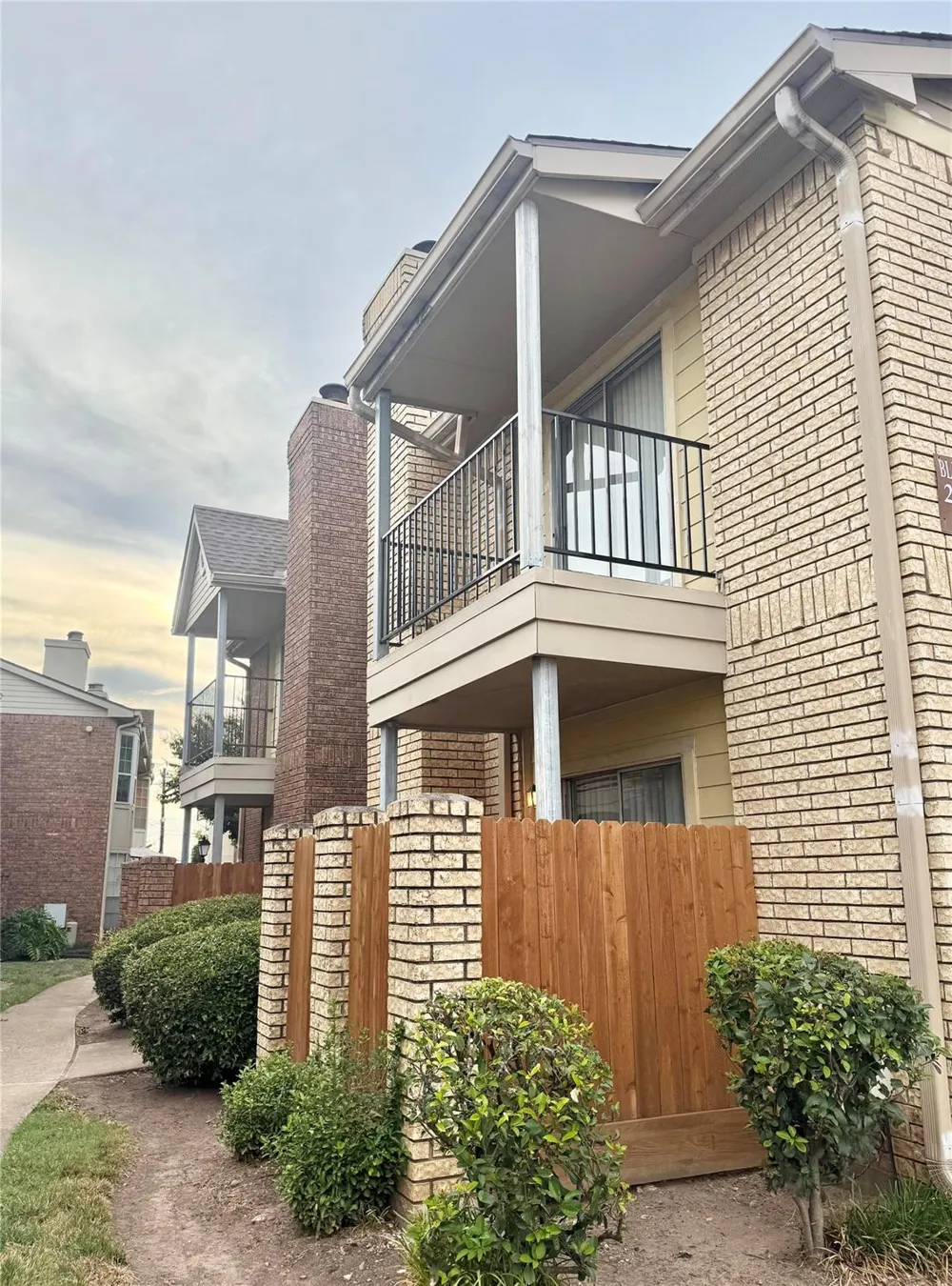 3600 Jeanetta Street #2401 Houston, TX 77063