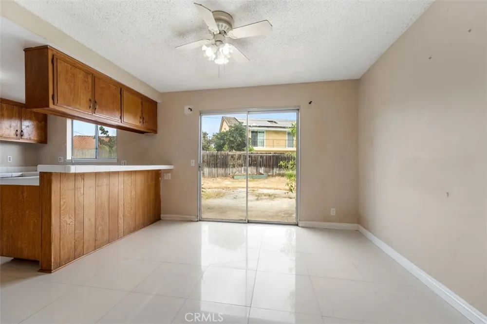 11617 Carnation Fountain Valley, CA 92708
