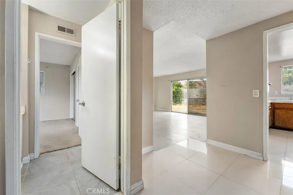11617 Carnation Fountain Valley, CA 92708