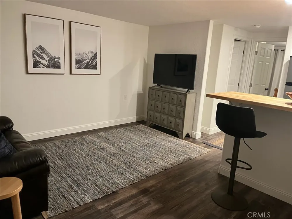 24839 Felsen Drive Crestline, CA 92325