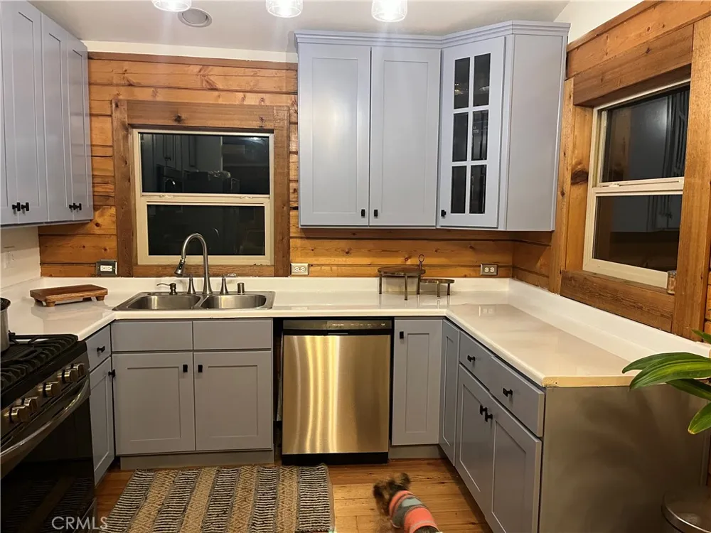 24839 Felsen Drive Crestline, CA 92325