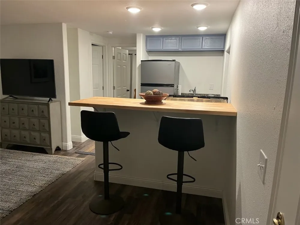 24839 Felsen Drive Crestline, CA 92325