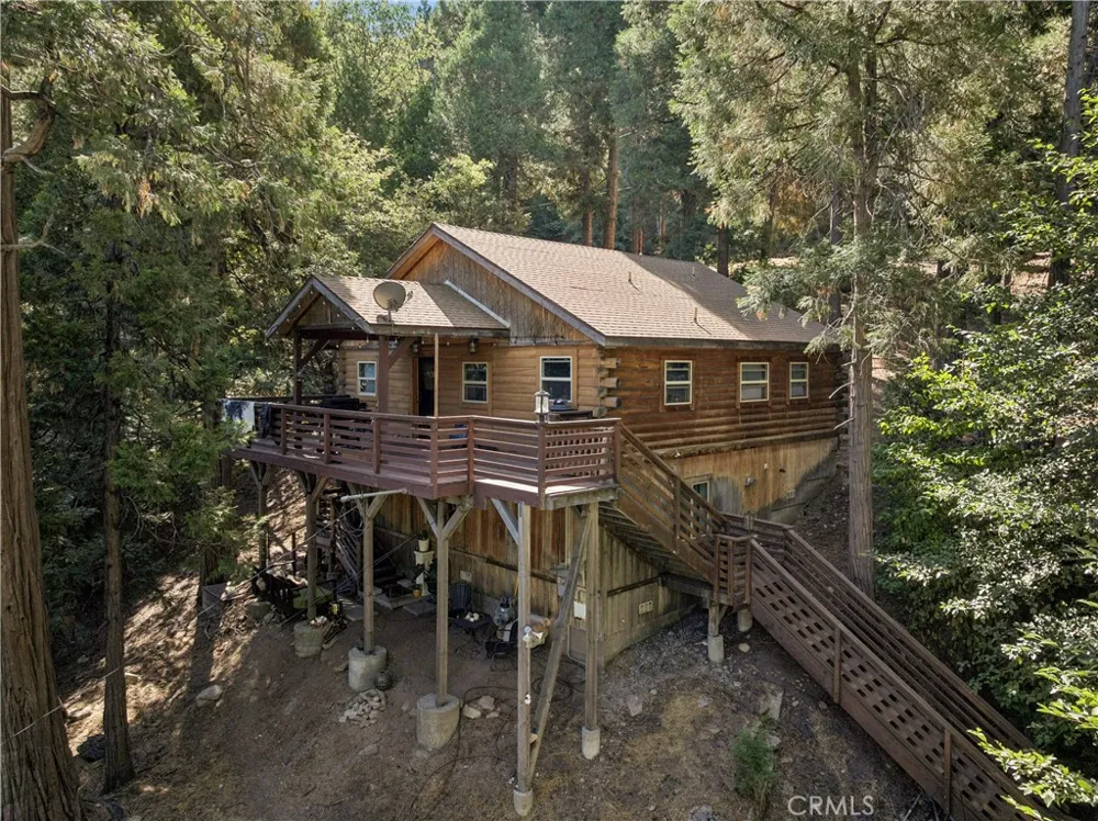 24839 Felsen Drive Crestline, CA 92325