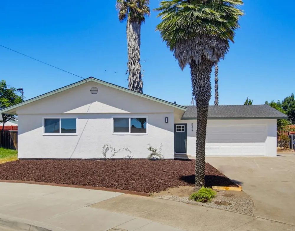 8924 Jana Court Spring Valley, CA 91977