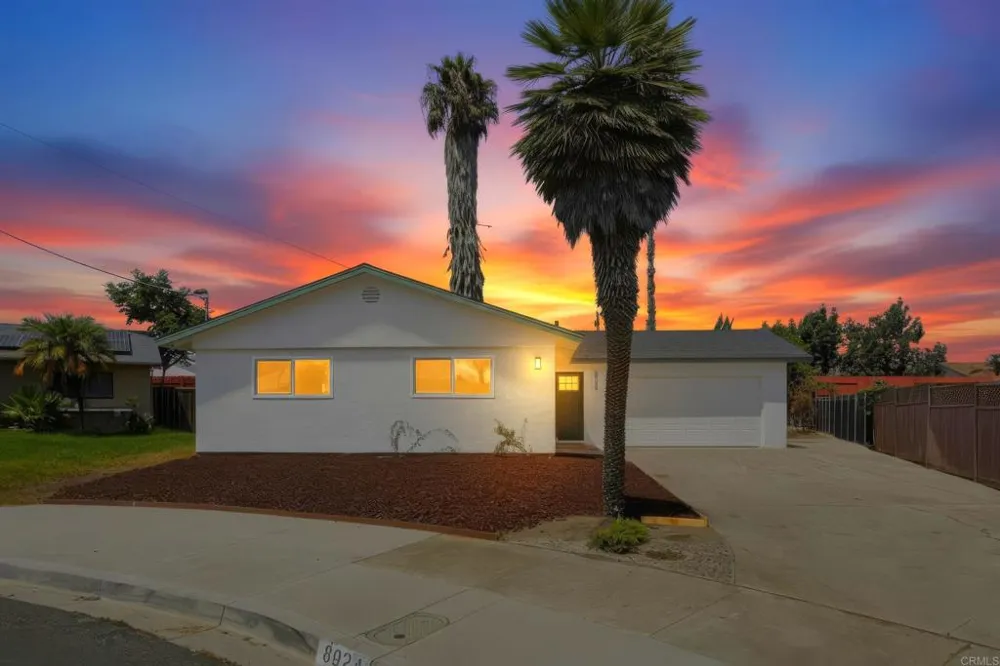 8924 Jana Court Spring Valley, CA 91977