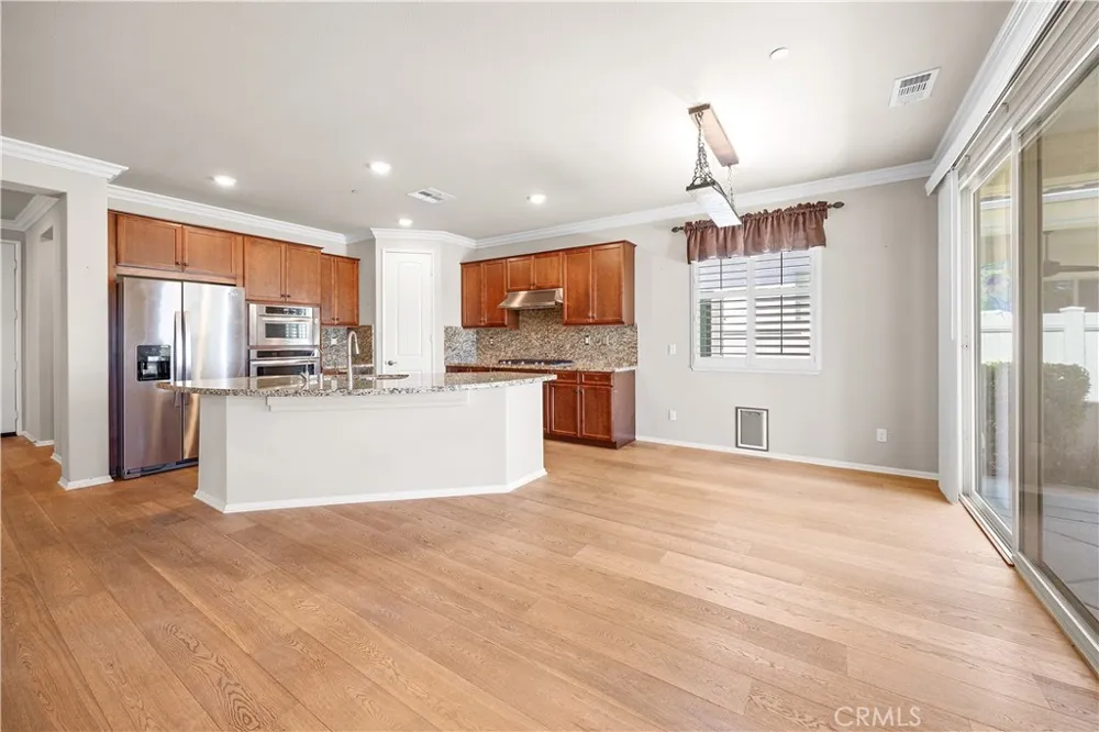 1382 Via Rivas Hemet, CA 92545