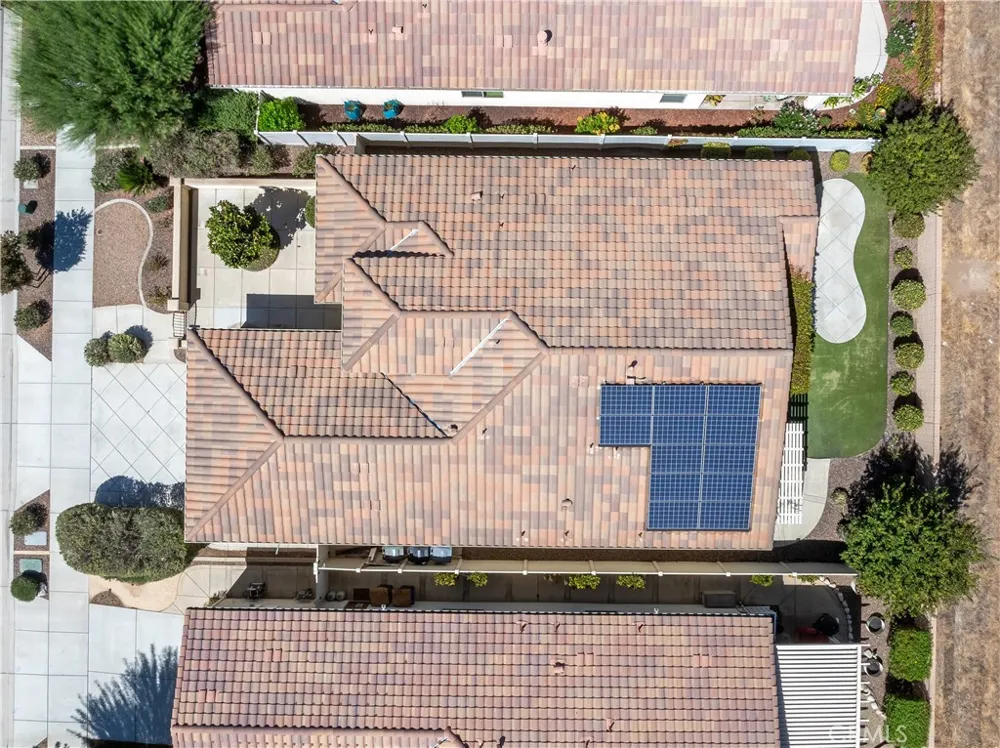 1382 Via Rivas Hemet, CA 92545