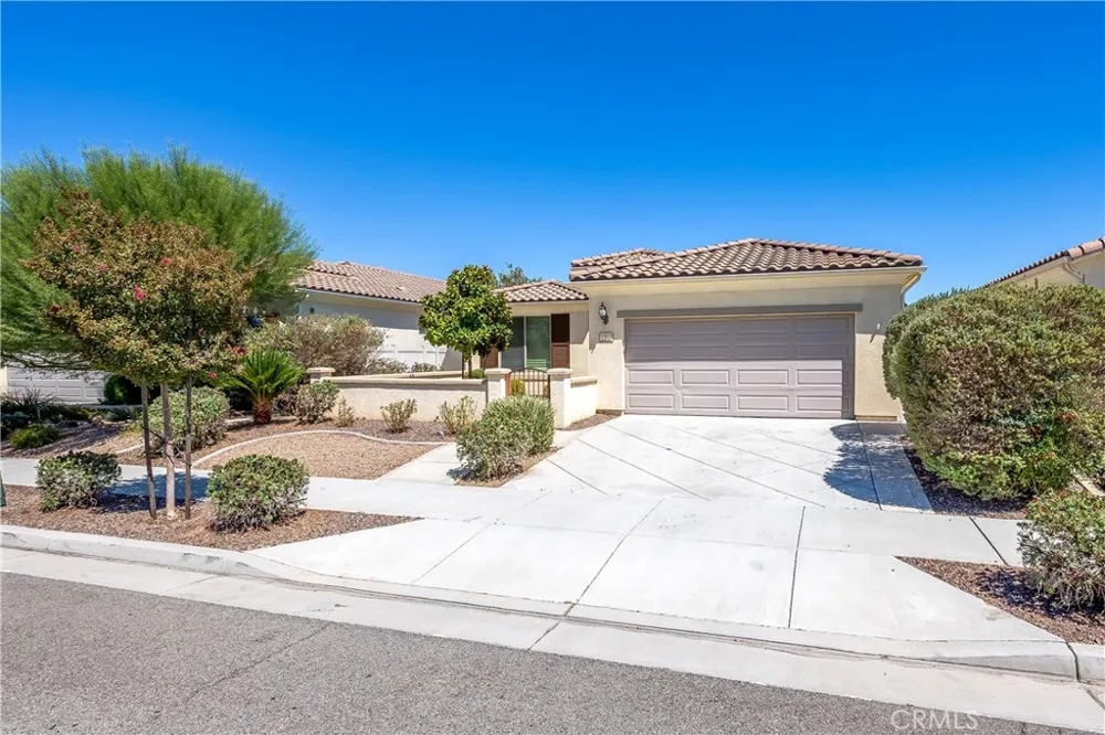 1382 Via Rivas Hemet, CA 92545
