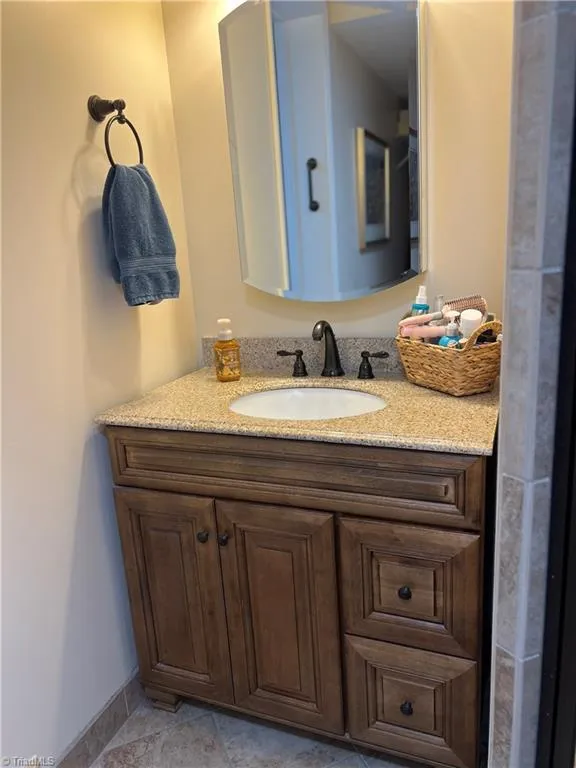 1102 Riverview Road Lexington, NC 27292