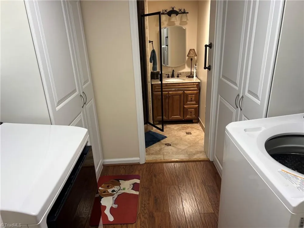 1102 Riverview Road Lexington, NC 27292