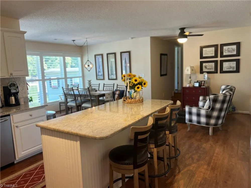 1102 Riverview Road Lexington, NC 27292