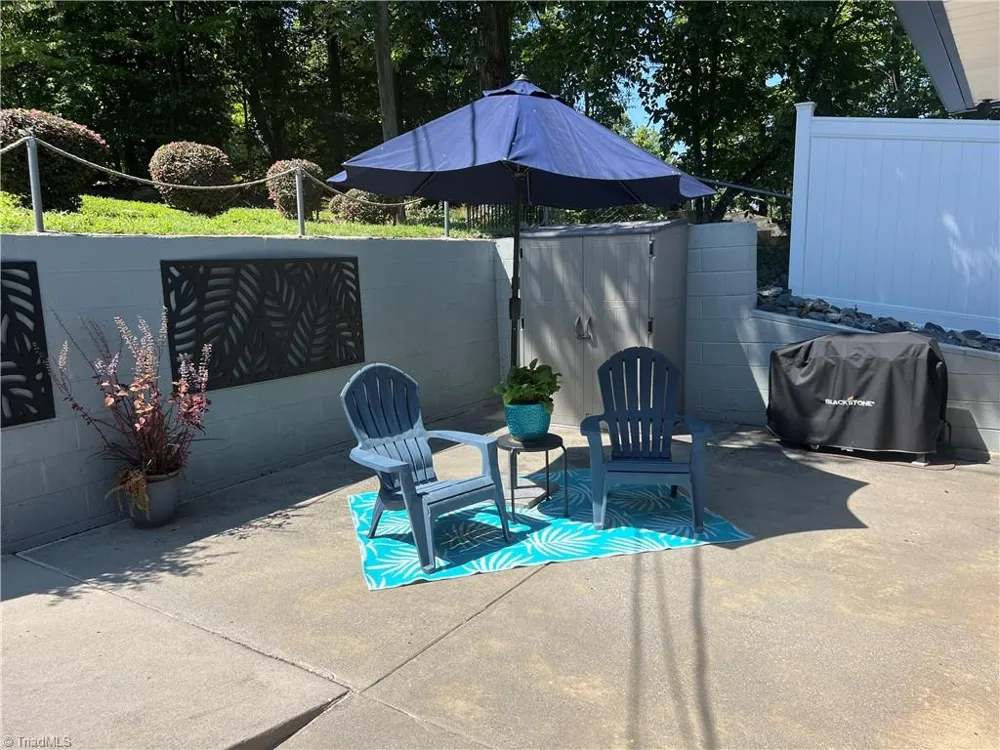 1102 Riverview Road Lexington, NC 27292