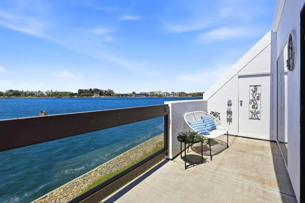 608 Portofino Lane Foster City, CA 94404