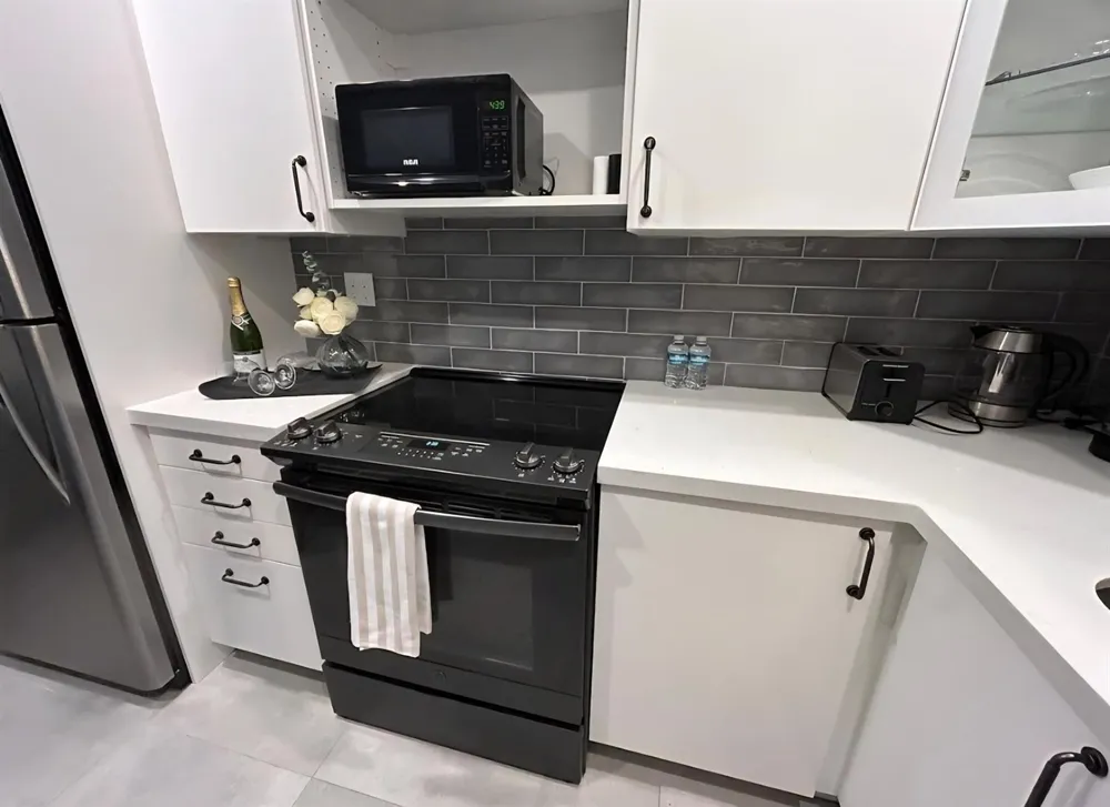 1211 NE 15TH AVENUE #2 Fort Lauderdale, FL 33304