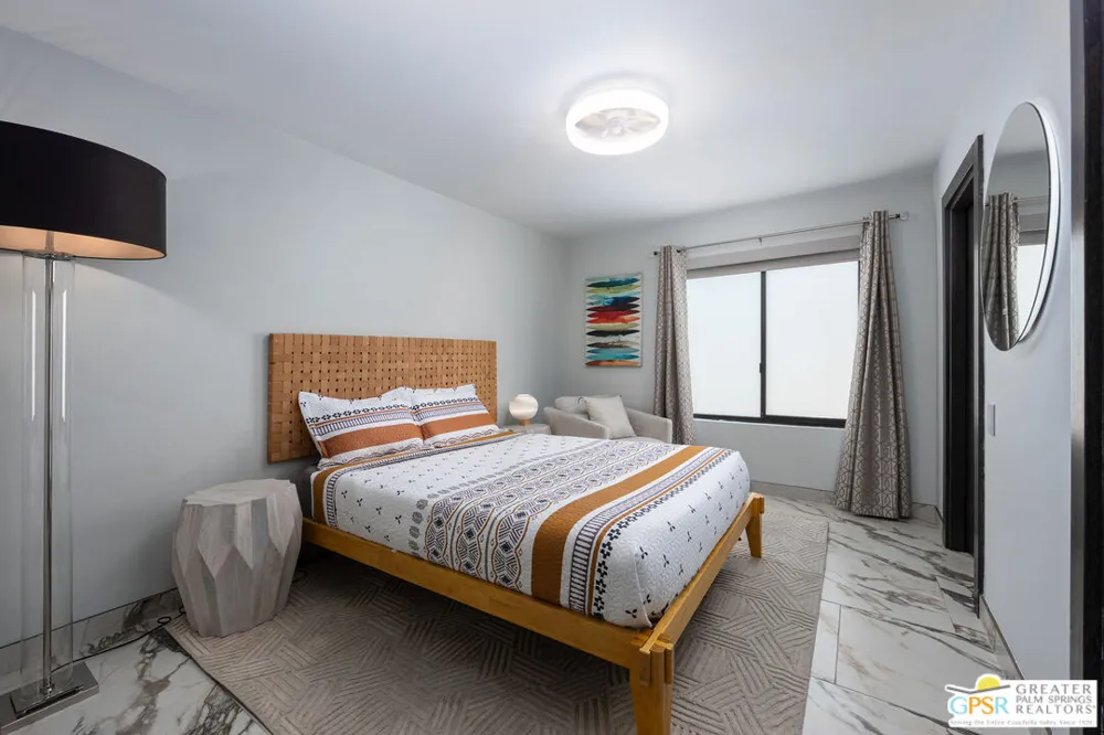 2487 S Gene Autry Trail Palm Springs, CA 92264