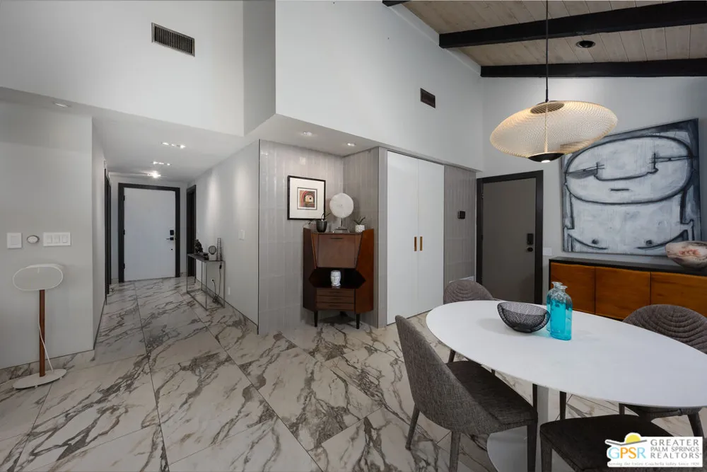 2487 S Gene Autry Trail Palm Springs, CA 92264