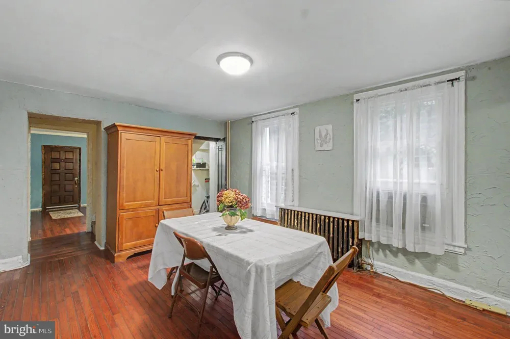 7830 OLD YORK ROAD Elkins Park, PA 19027