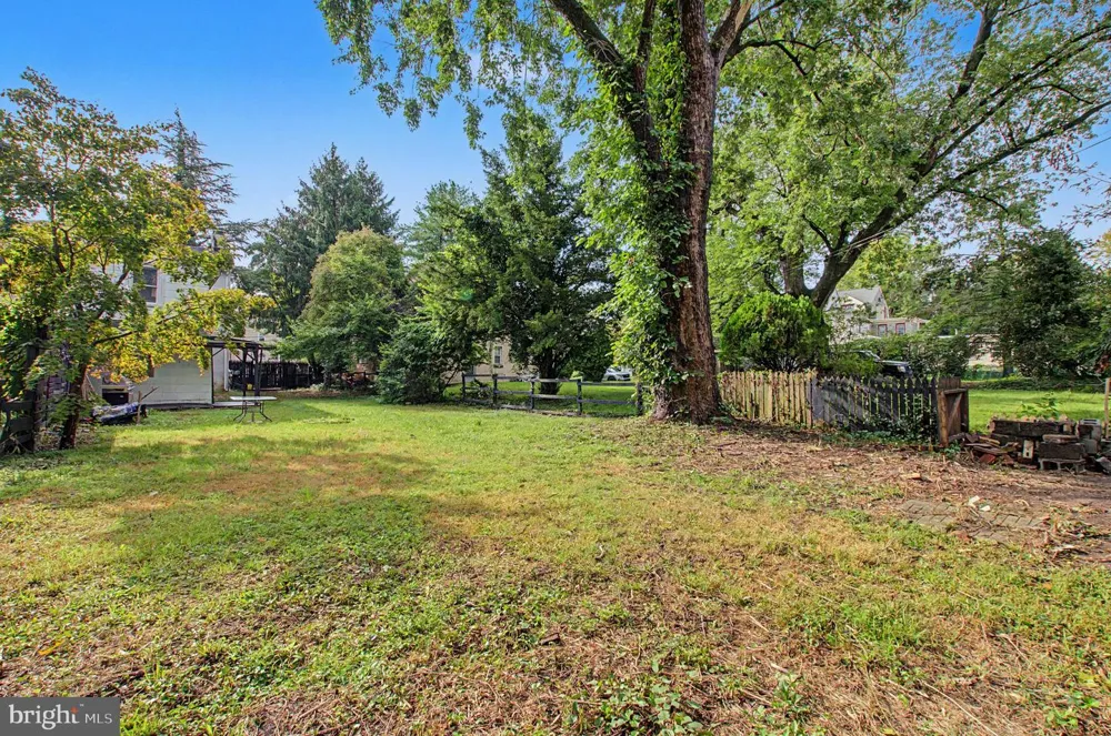 7830 OLD YORK ROAD Elkins Park, PA 19027