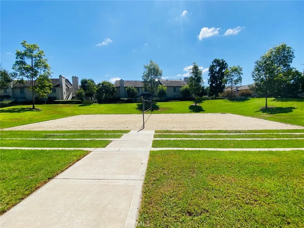 116 Oxford #40 Irvine, CA 92612