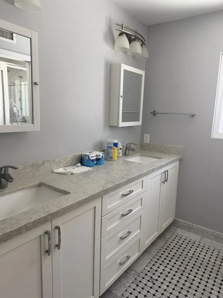 4155 Caminito Cassis San Diego, CA 92122