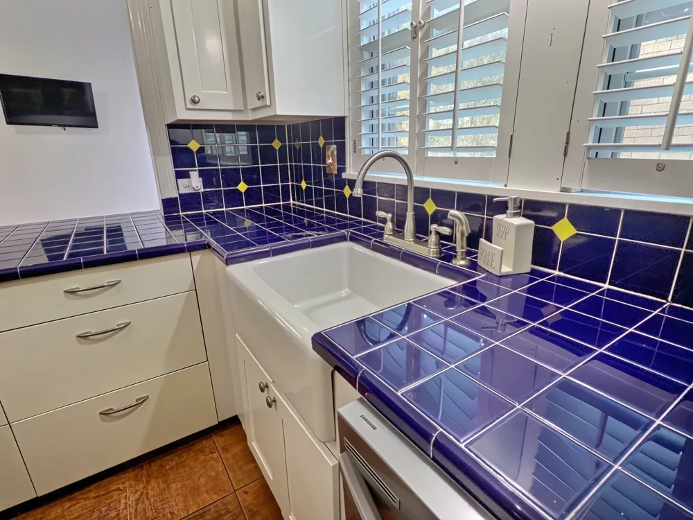 941 S Texas Street De Leon, TX 76444
