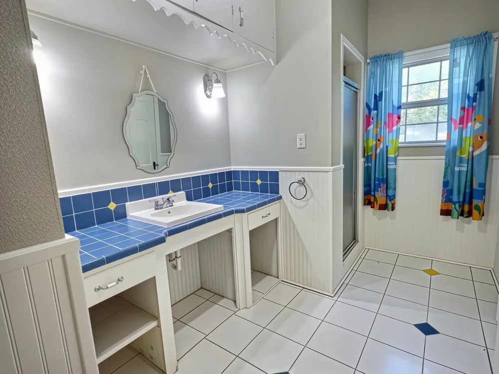 941 S Texas Street De Leon, TX 76444