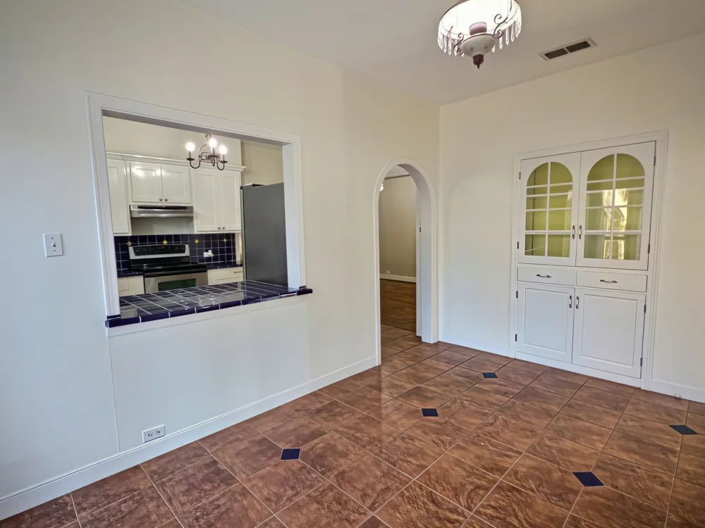 941 S Texas Street De Leon, TX 76444