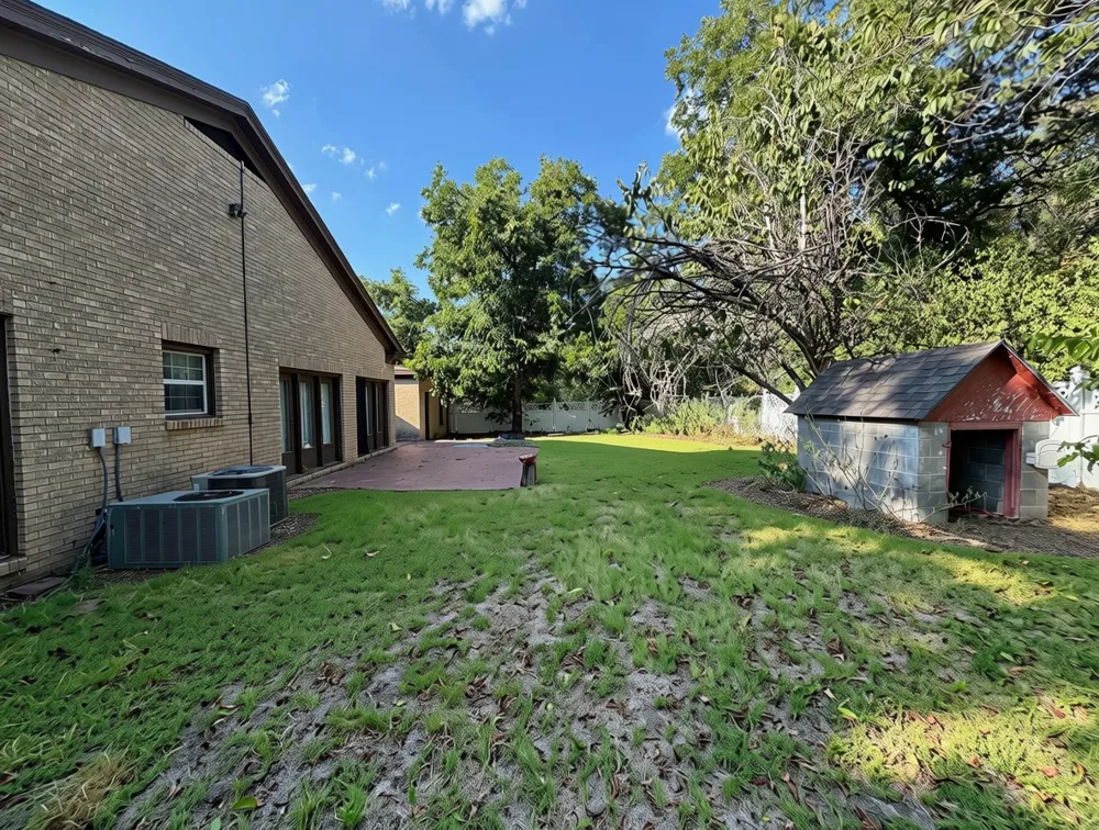 941 S Texas Street De Leon, TX 76444