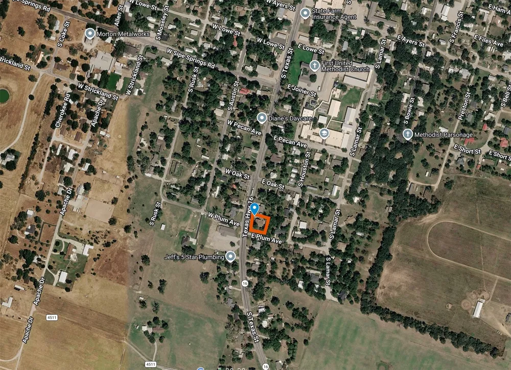 941 S Texas Street De Leon, TX 76444