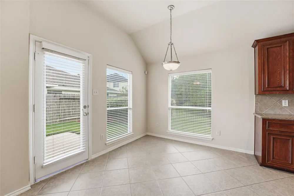 1502 Lauren Creek Lane Spring, TX 77386
