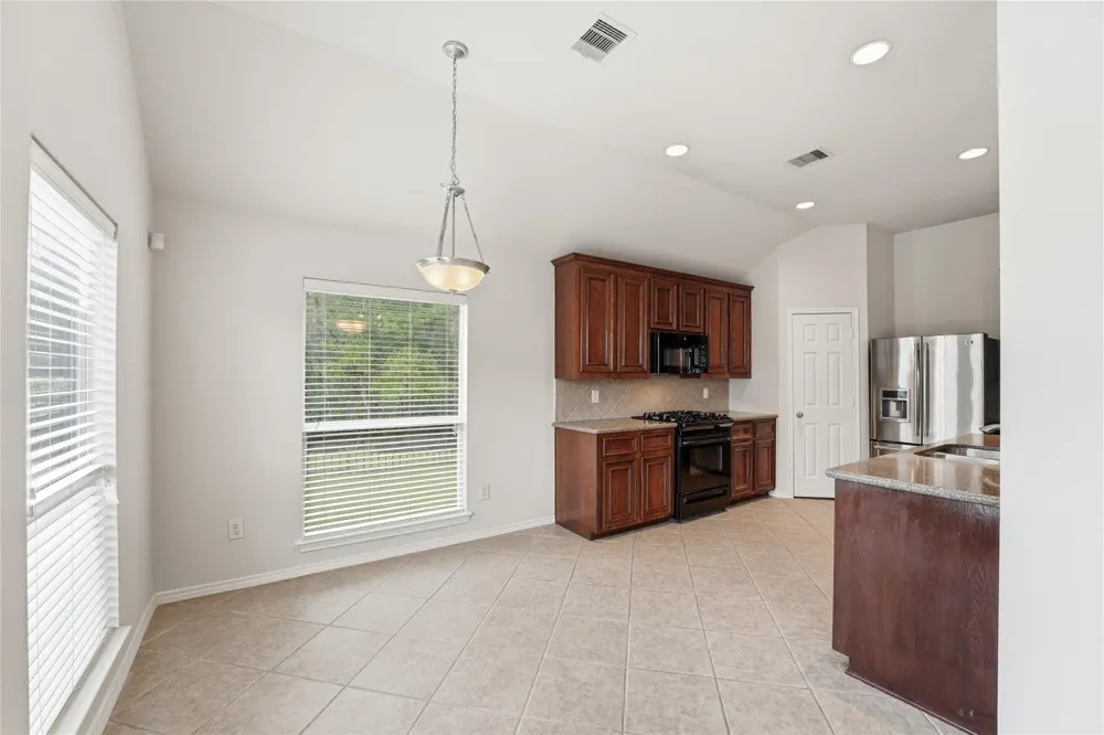 1502 Lauren Creek Lane Spring, TX 77386