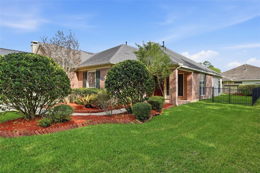 1502 Lauren Creek Lane Spring, TX 77386