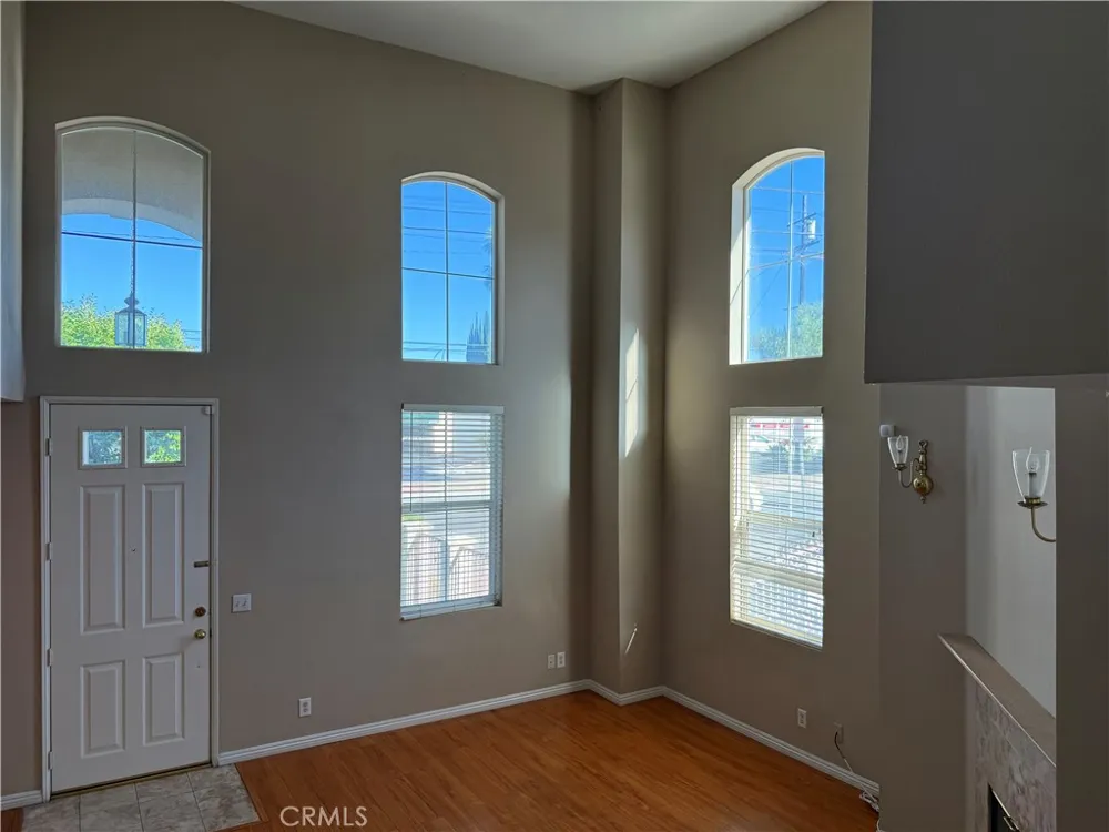 5143 Peck El Monte, CA 91732