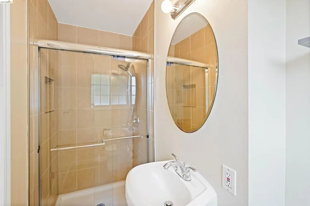 53 Marshall Way Vallejo, CA 94589