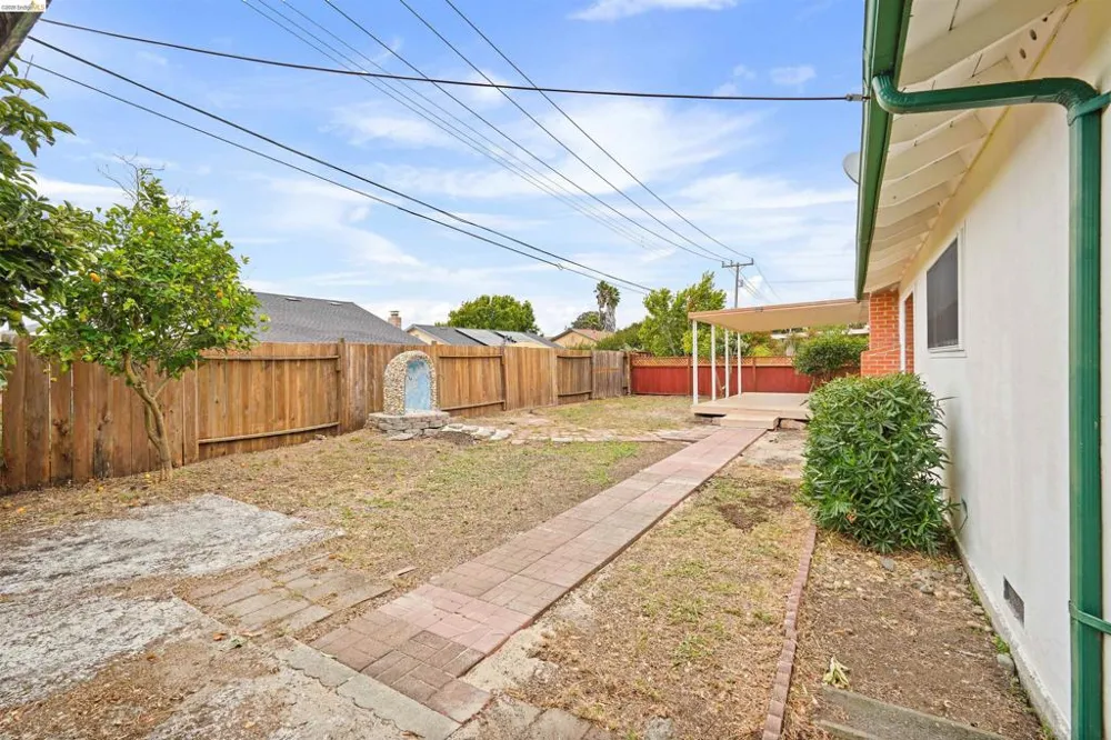 53 Marshall Way Vallejo, CA 94589