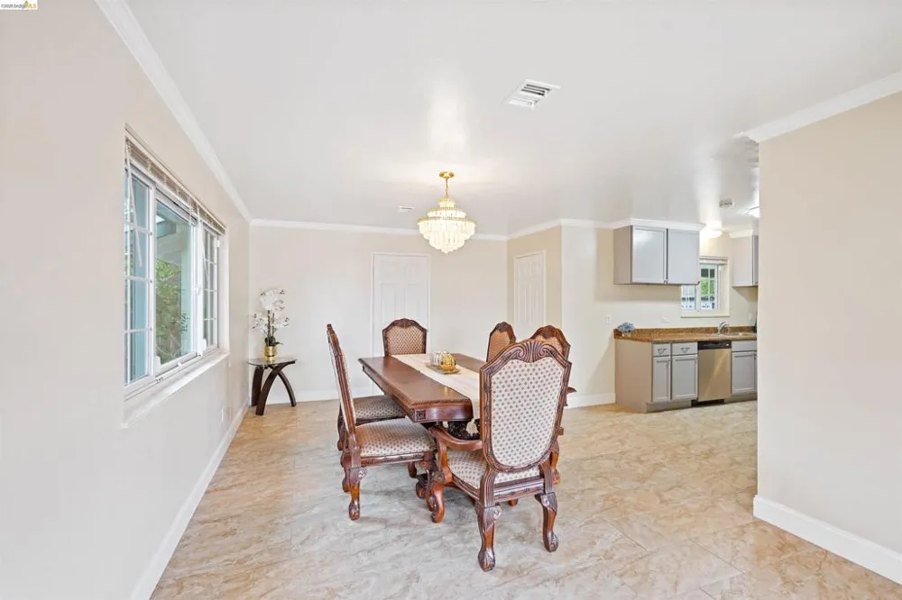 53 Marshall Way Vallejo, CA 94589
