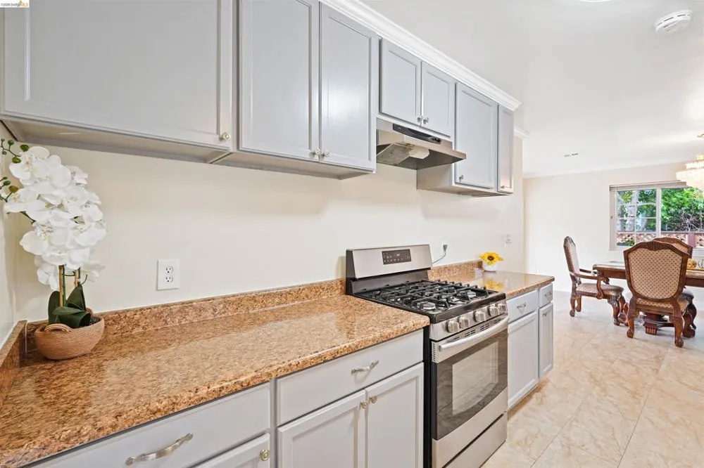 53 Marshall Way Vallejo, CA 94589