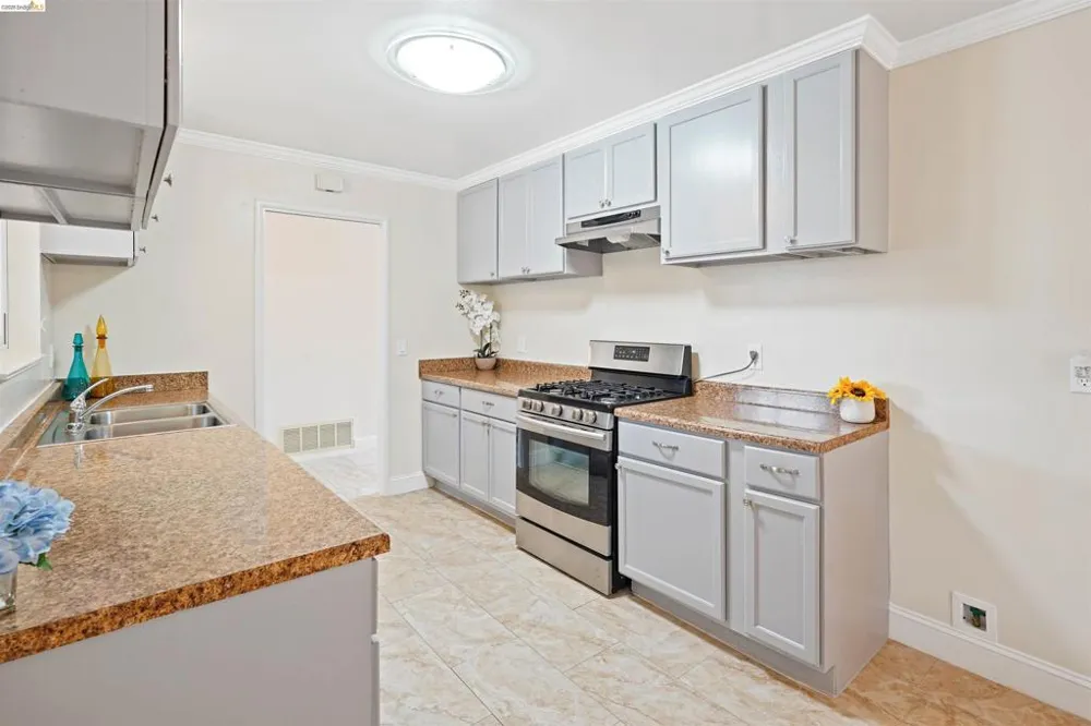 53 Marshall Way Vallejo, CA 94589