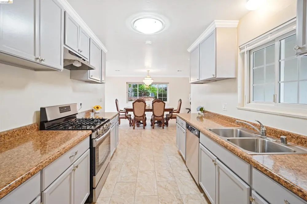 53 Marshall Way Vallejo, CA 94589