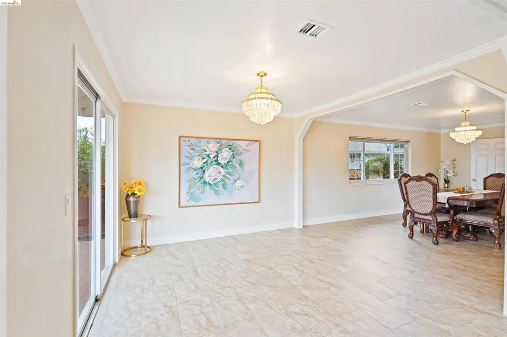 53 Marshall Way Vallejo, CA 94589