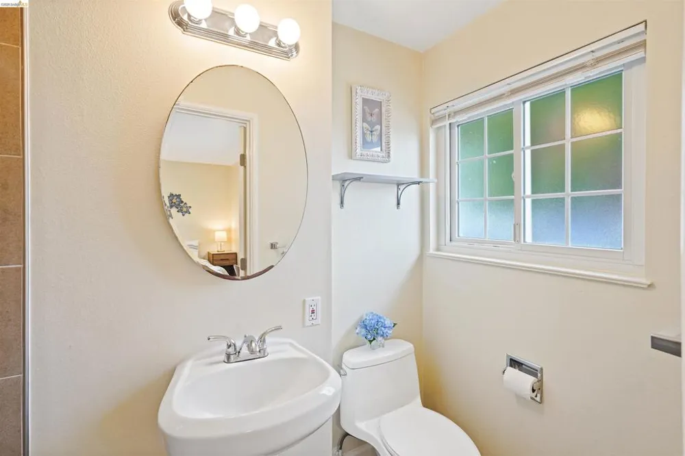 53 Marshall Way Vallejo, CA 94589