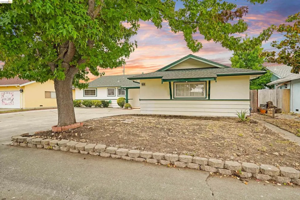 53 Marshall Way Vallejo, CA 94589
