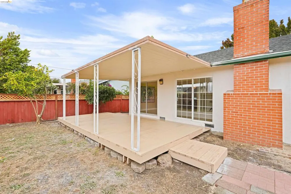 53 Marshall Way Vallejo, CA 94589