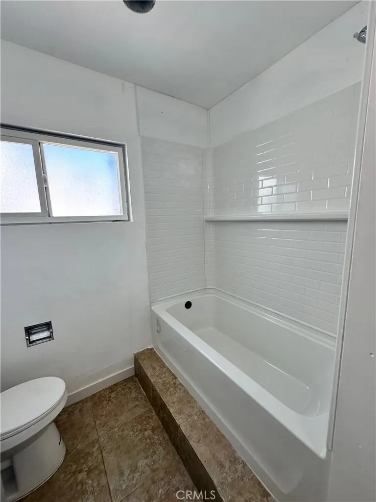 15160 Via Montana #3 Desert Hot Springs, CA 92240