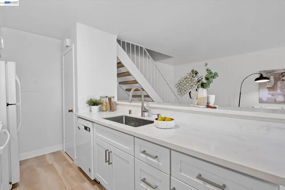 2174 Decoto Rd #2 Union City, CA 94587