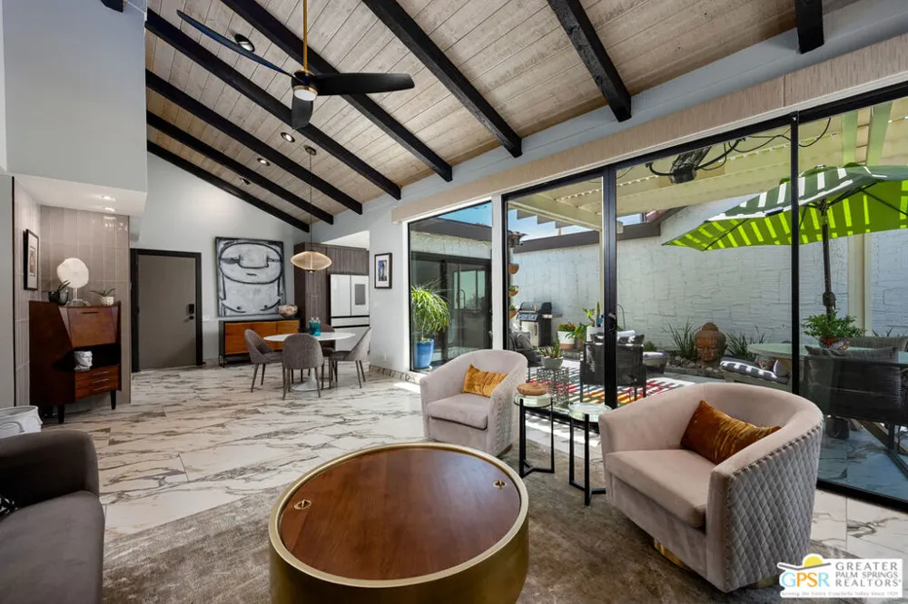 2487 S Gene Autry Trail #A Palm Springs, CA 92264